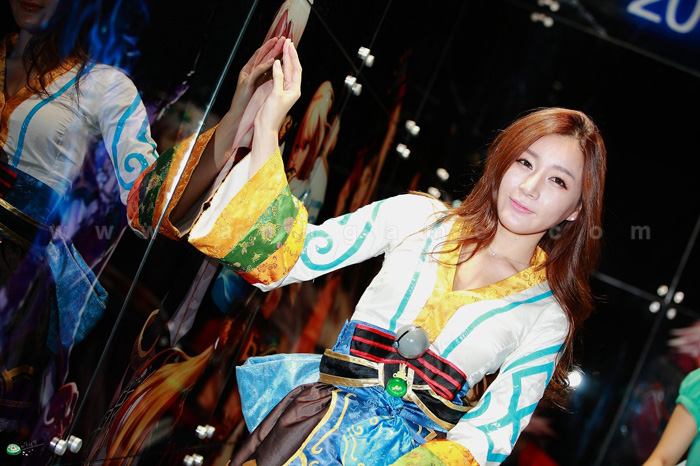 Showgirl Dungeon & Fighter Festival 2012: Han Ji Eun - Ảnh 6