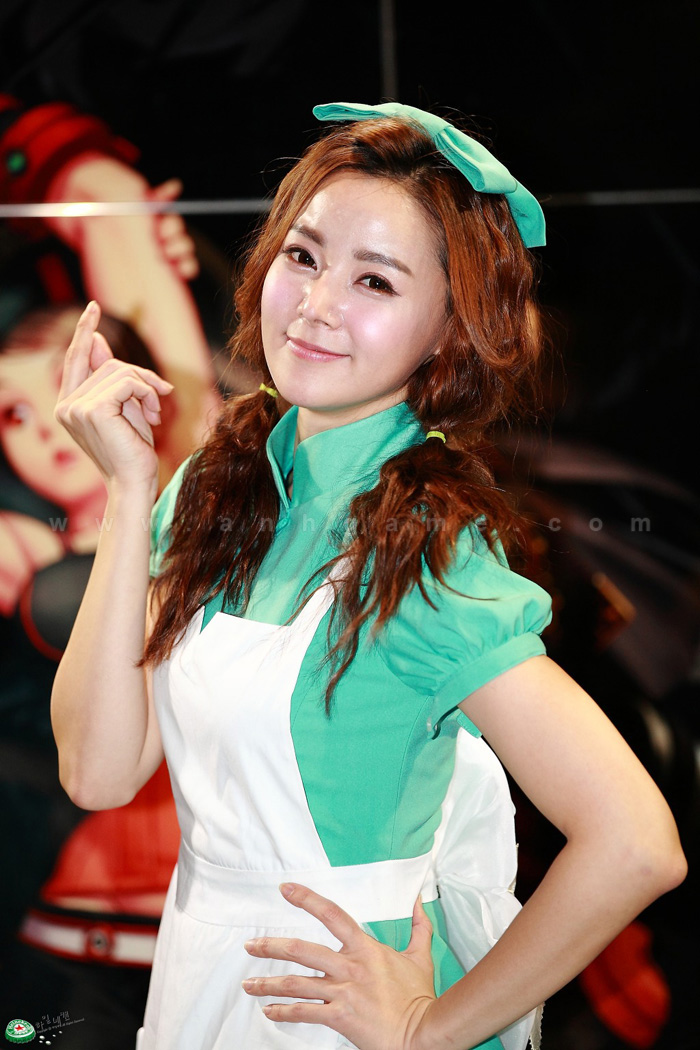 Showgirl Dungeon & Fighter Festival 2012: Min Seo Hee - Ảnh 4