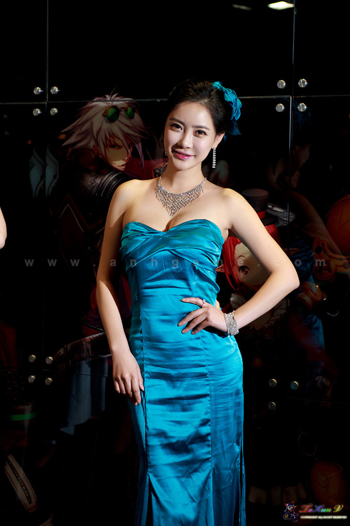 Showgirl Dungeon & Fighter Festival 2012: Min Soo Ah - Ảnh 4
