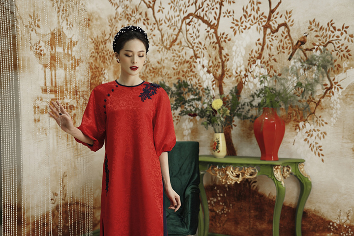 Hạ Vi hóa quý cô Hà thành kiêu kỳ với áo dài La Fleur du Tonkin - Hình ảnh 6