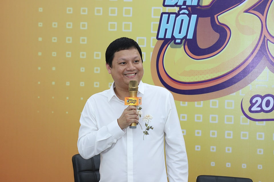 Ông Nguyễn Thanh Hùng, đại diện VNG, giới thiệu về Đại Hội 360mobi 2019.