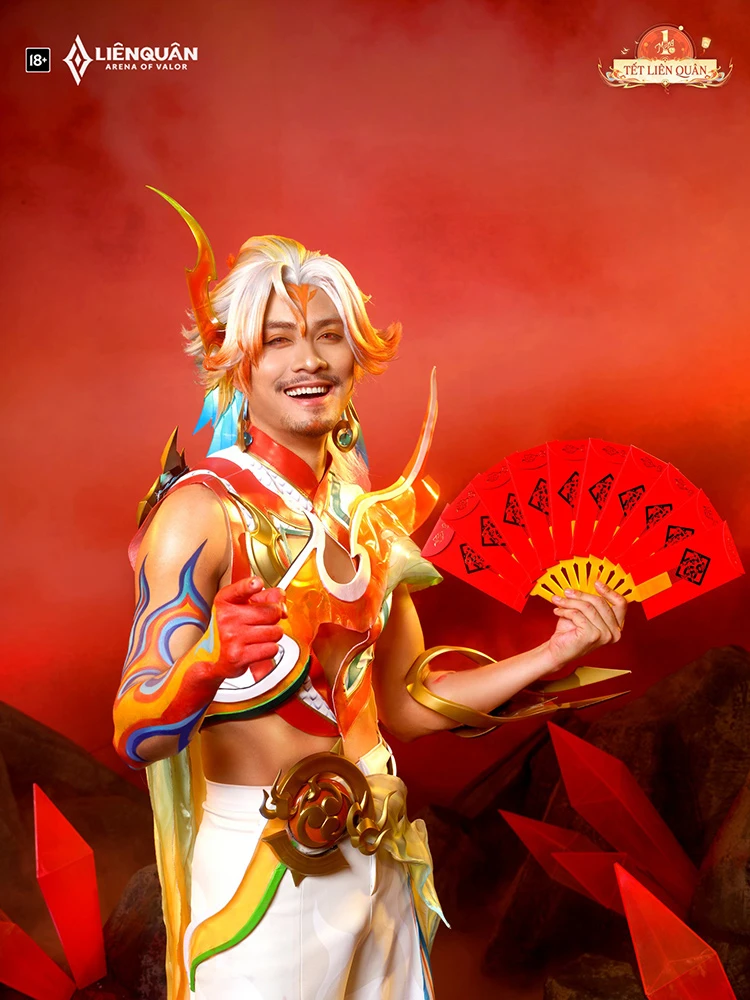 Cosplay Florentino Hỏa Diệm Thần Long