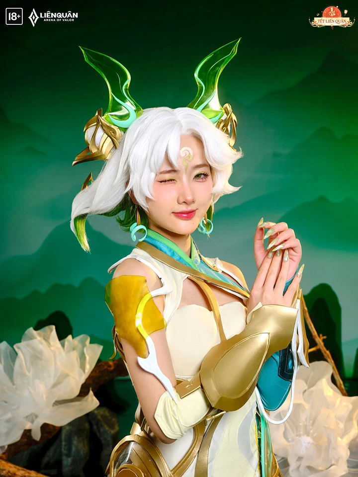 Cosplay Rouie Thụy Mộc Thanh Long