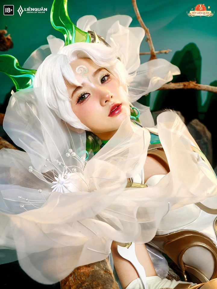 Cosplay Rouie Thụy Mộc Thanh Long