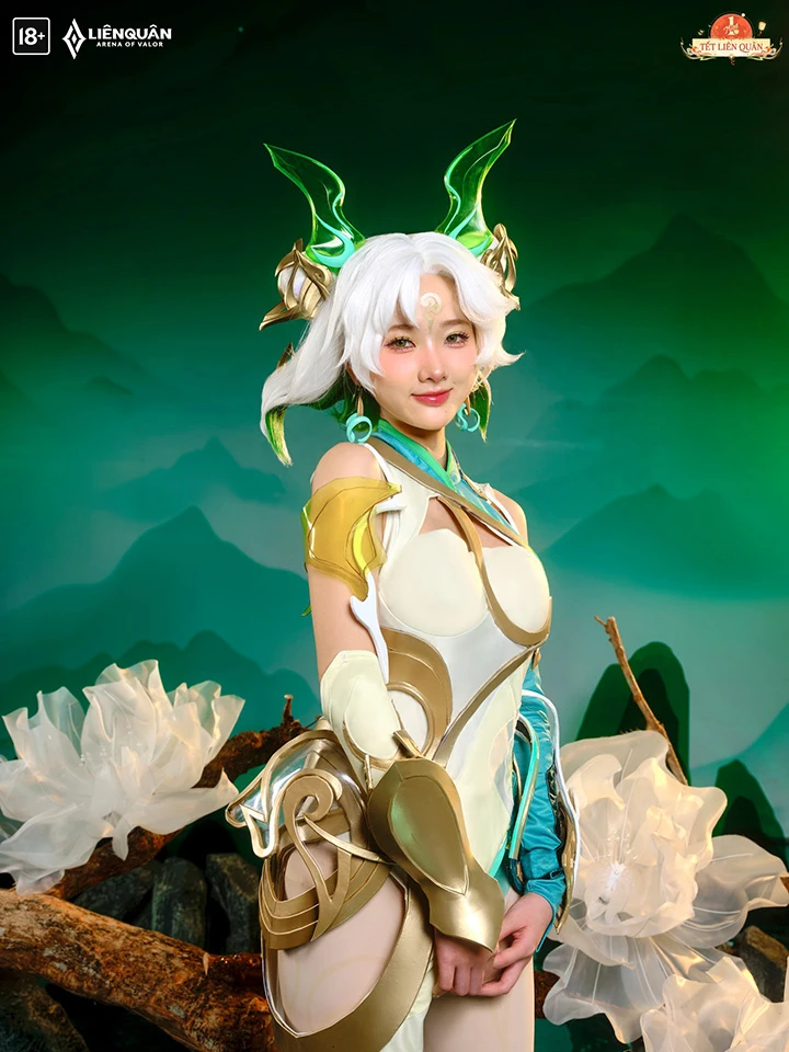 Cosplay Rouie Thụy Mộc Thanh Long