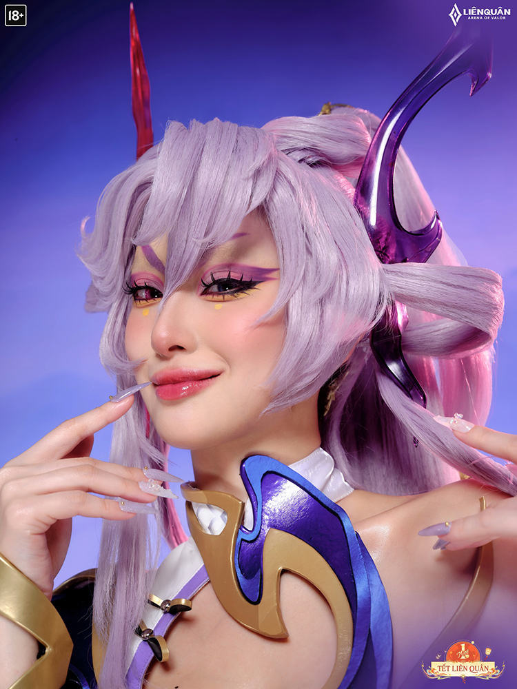 Cosplay Veres Lưu Ly Long Mẫu