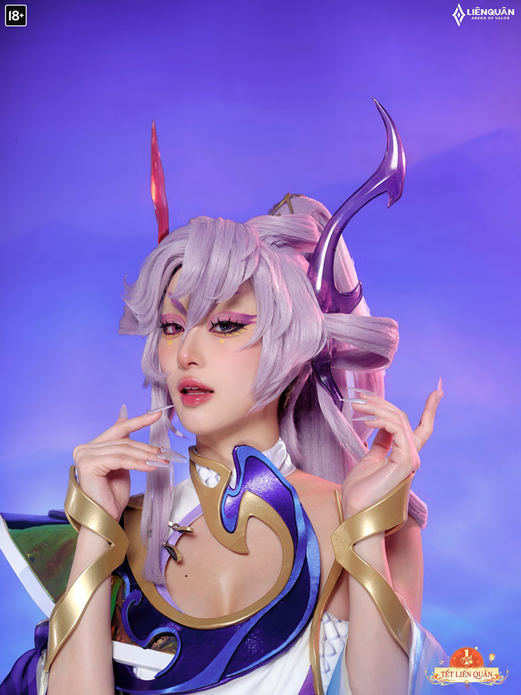 Cosplay Veres Lưu Ly Long Mẫu