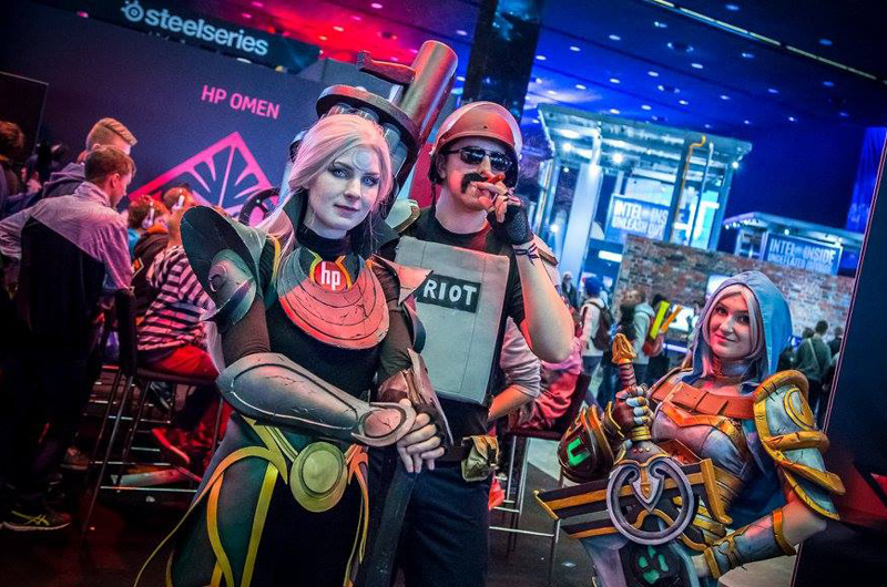 Chiêm ngưỡng cosplay LMHT tại IEM Katowice 2016 - Ảnh 05