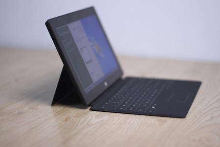 Máy tính bảng Surface có giá 17 triệu đồng tại VN 15