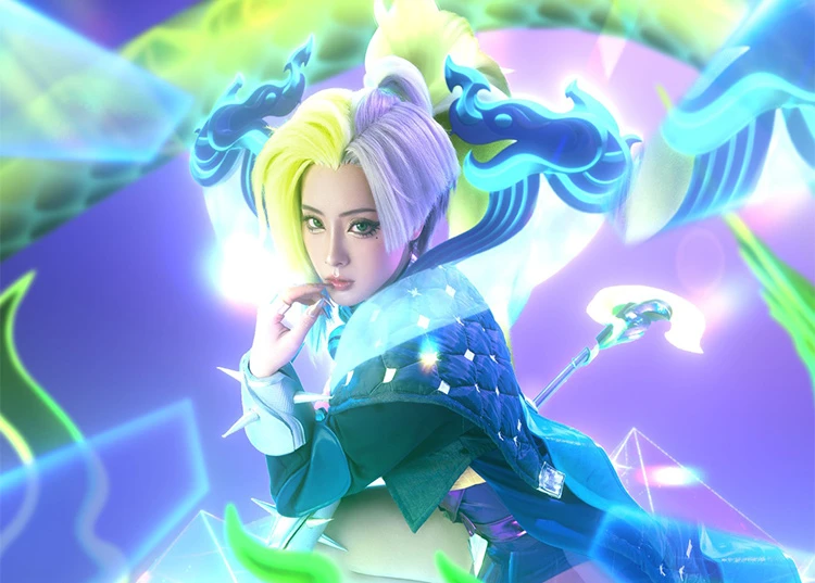 Mina Linh Xà Yêu Vũ lộng lẫy với loạt cosplay tuyệt đẹp