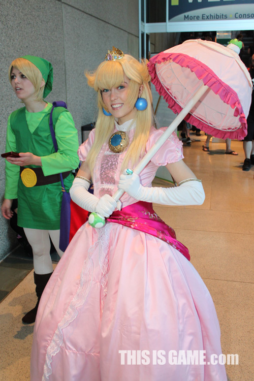 Cận cảnh các màn trình diễn cosplay tại Pax Prime 2011 - Ảnh 14