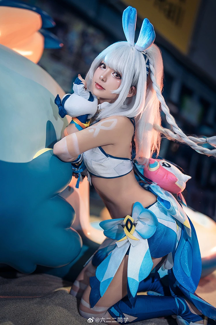 Ngắm cosplay Mualani cực dễ thương của Sixtwotwo