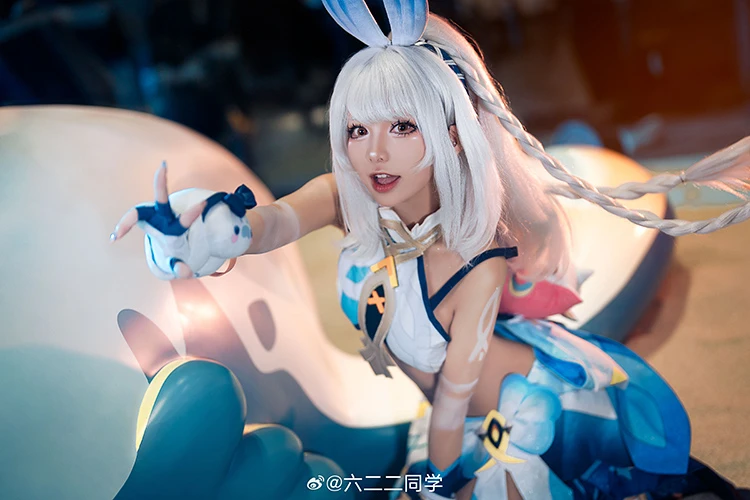 Ngắm cosplay Mualani cực dễ thương của Sixtwotwo