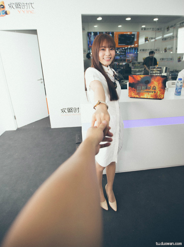 follow me
