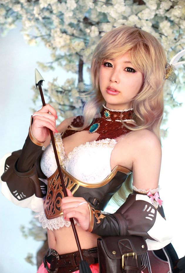 Cosplay Cung Thủ game E.O.S (Echo of Soul)