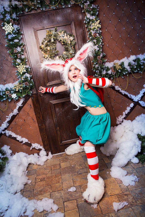 Cosplay Meepo Dota 2