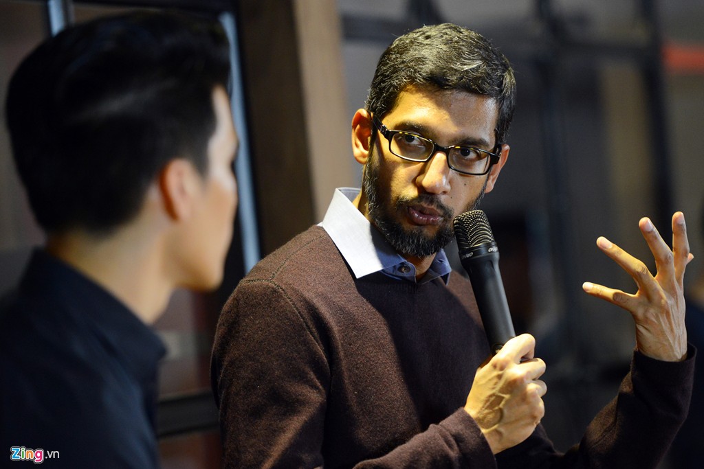 Một giờ của CEO Google với giới khởi nghiệp Hà Nội