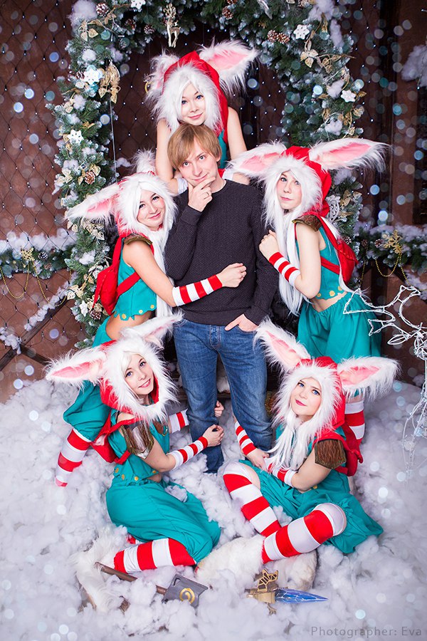 Cosplay Meepo Dota 2