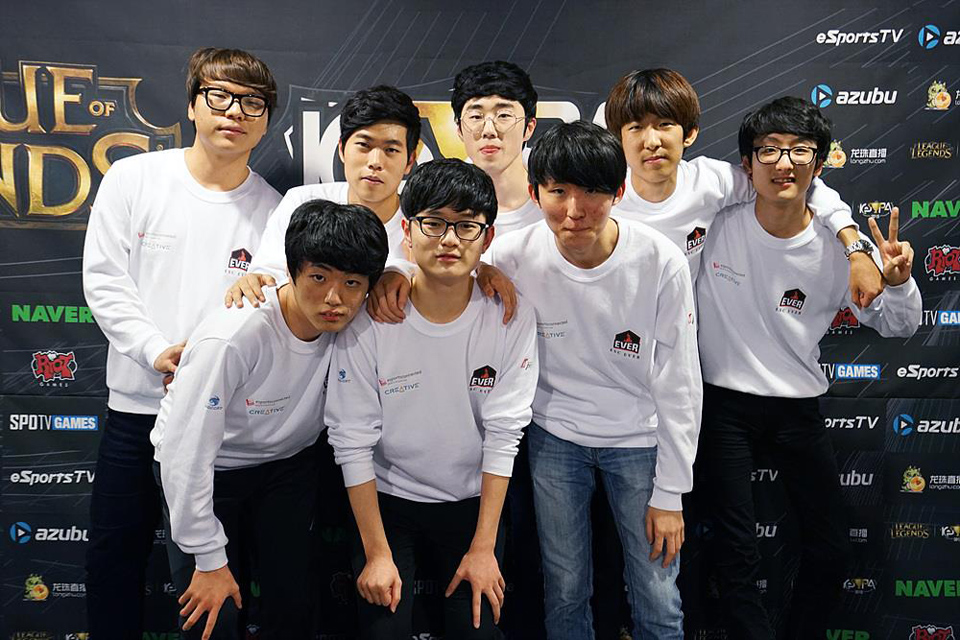 SKT và KT bị loại khỏi LoL KeSPA Cup 2015